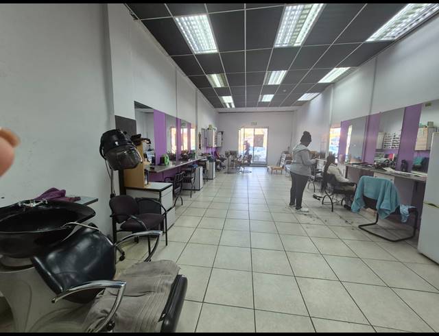 80M² RETAIL TO LET IN KRUGERSDORP CENTRAL